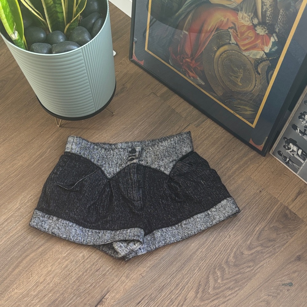 Anna Sui Steampunk style black  and Gray Knit Shorts